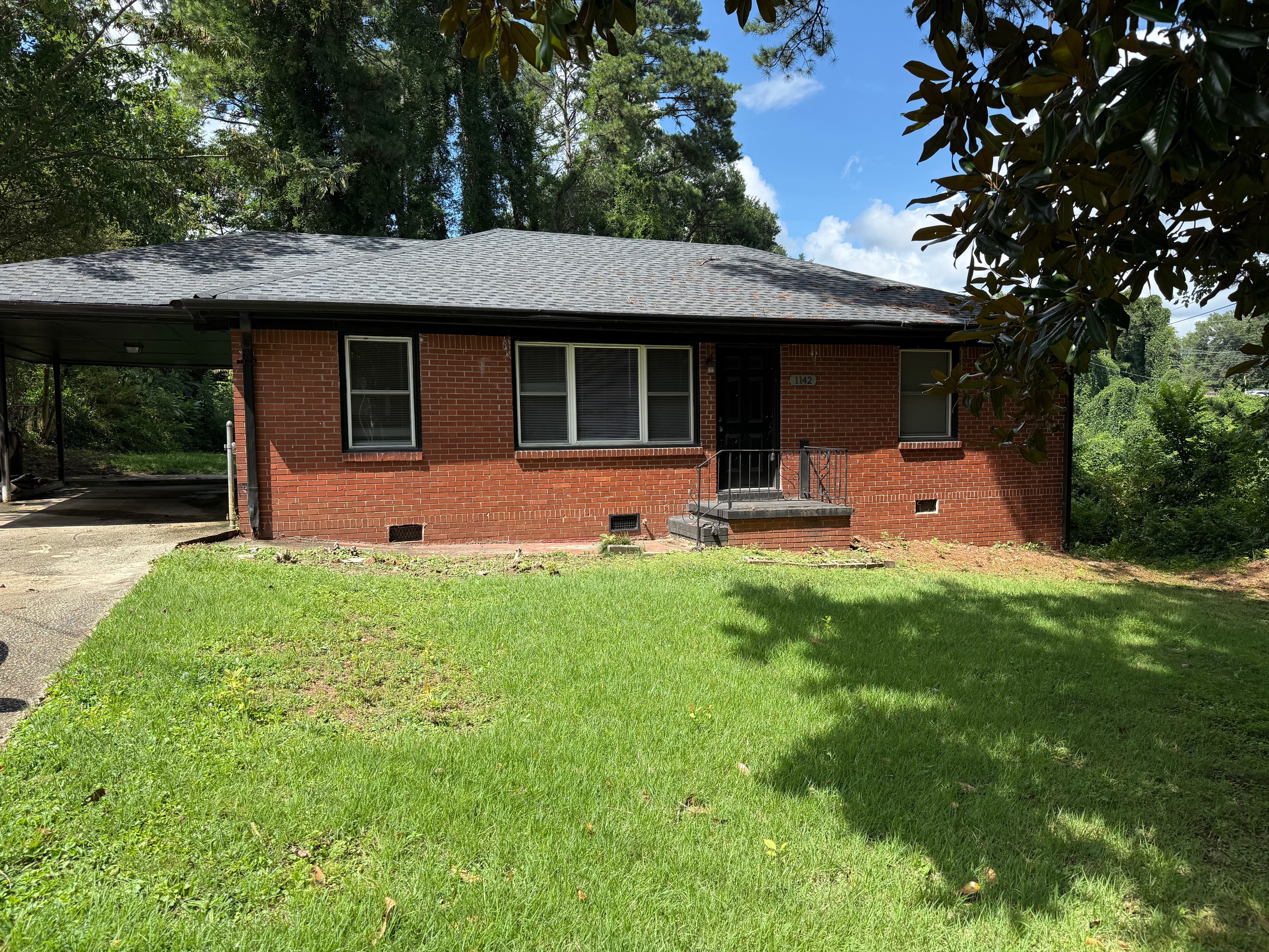 1142 Valley View Road